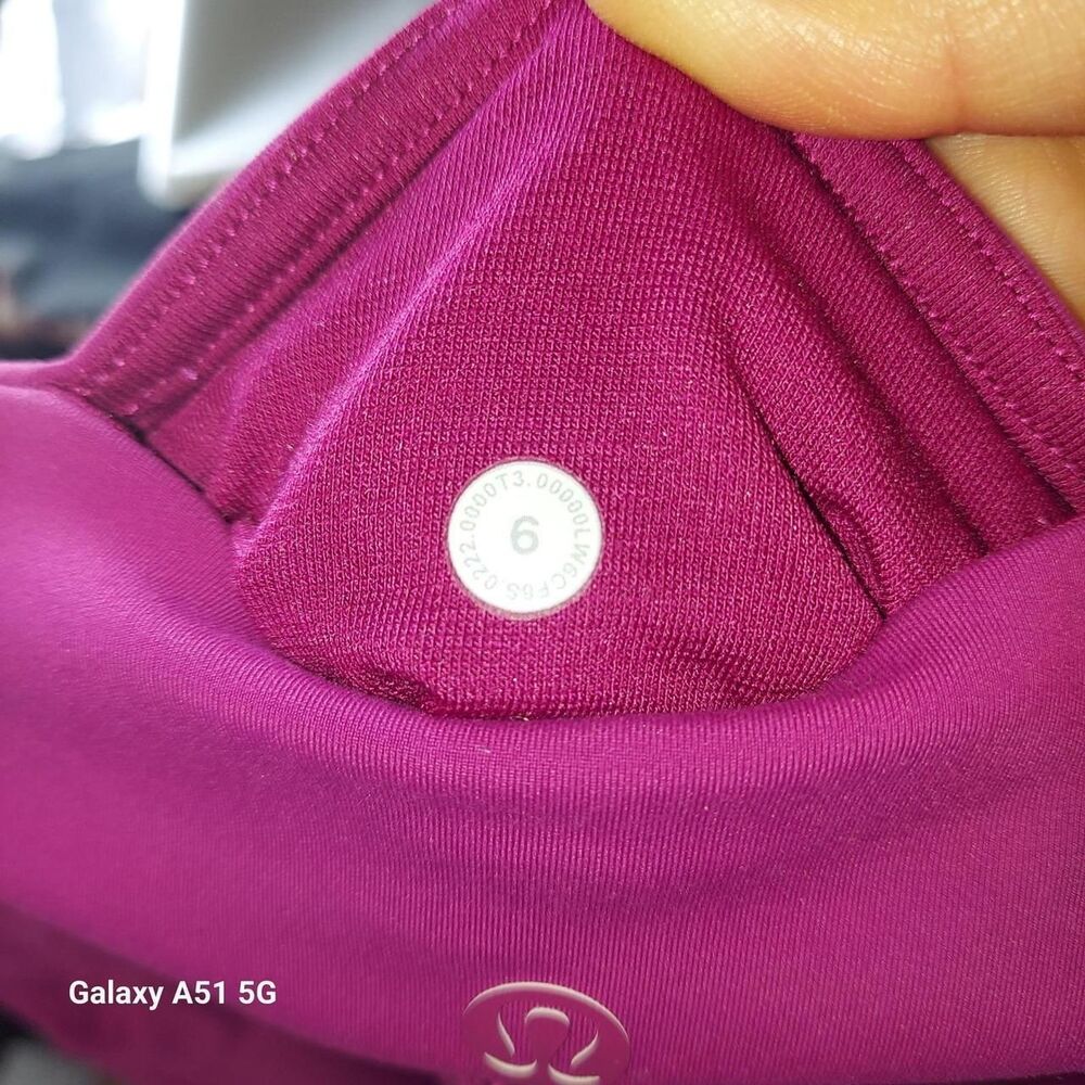 Lululemon Women's Pink Leggings